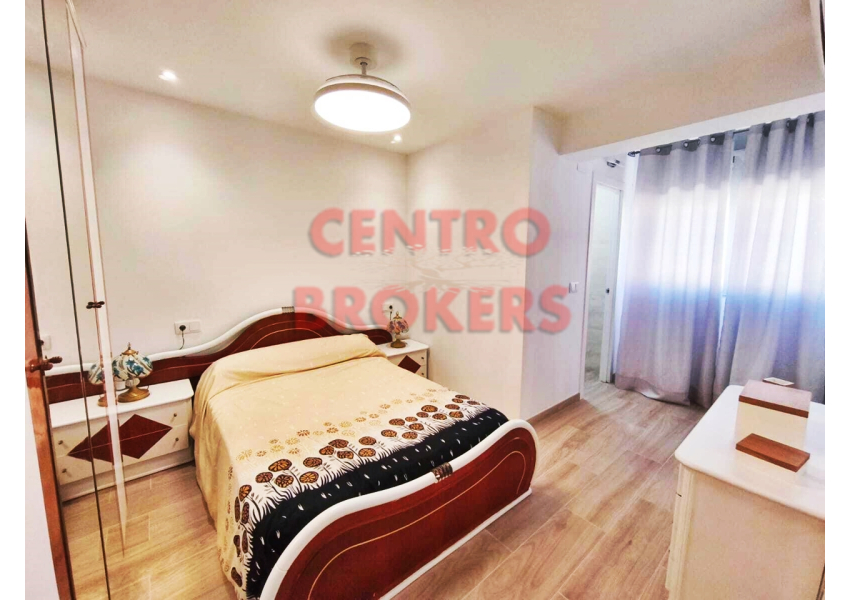 Apartament z 3 sypialniami  100m od plaży z widokiem na morze w Cullera, Walencja